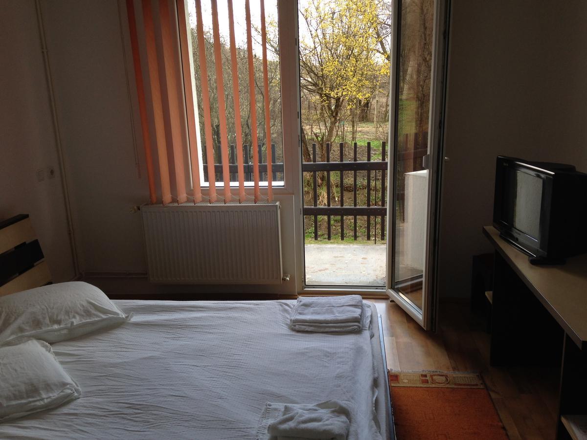 Hotel Romantik Balauseri 외부 사진