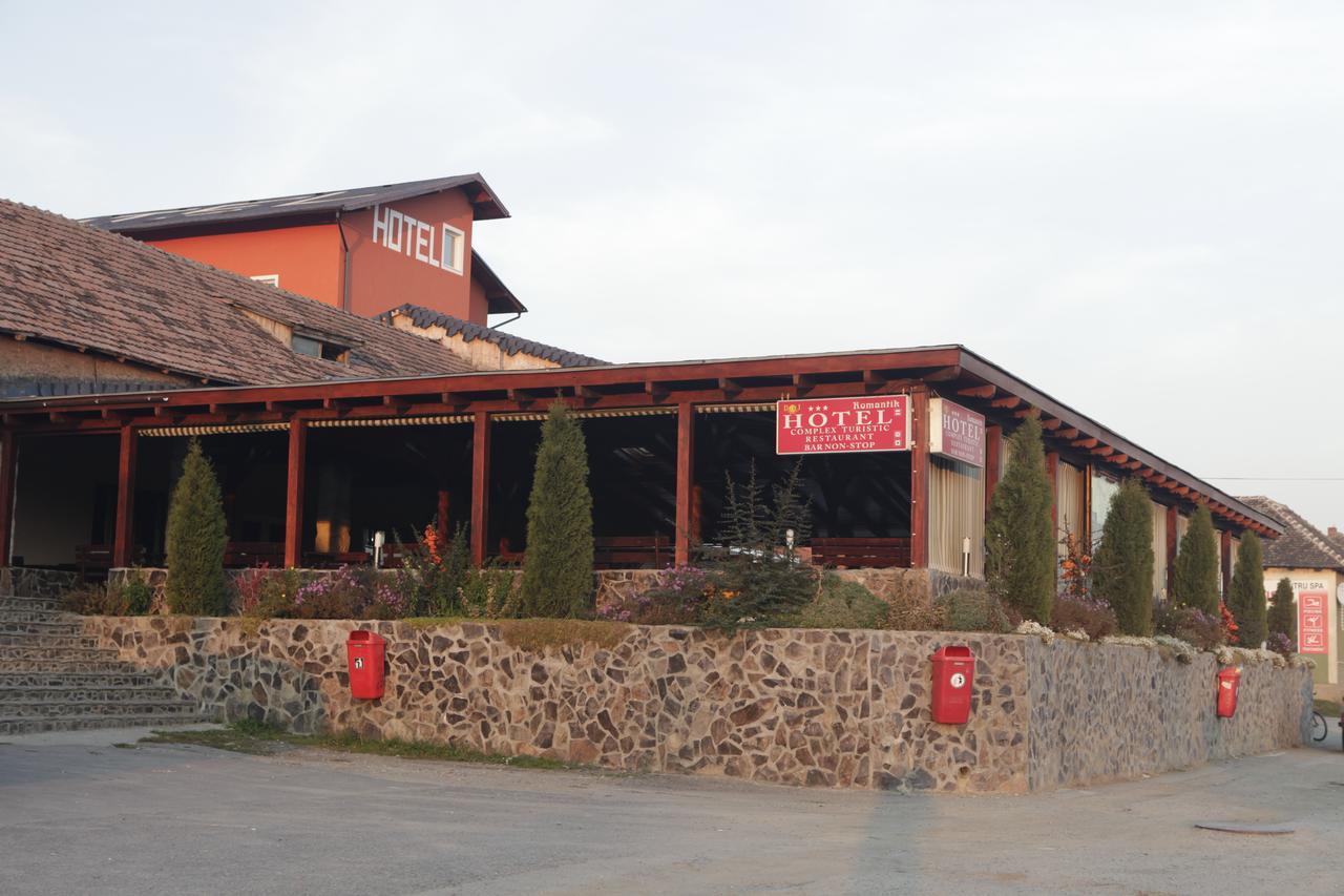 Hotel Romantik Balauseri 외부 사진